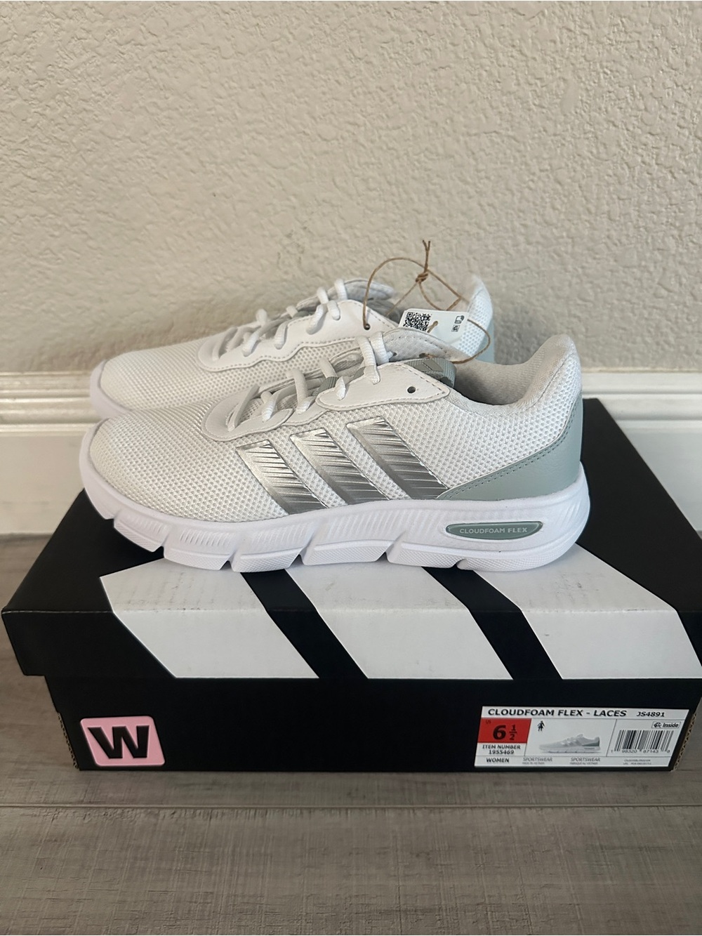 Adidas Ladies’ Cloudfoam Flex Laces Athletic Shoes - size 6.5